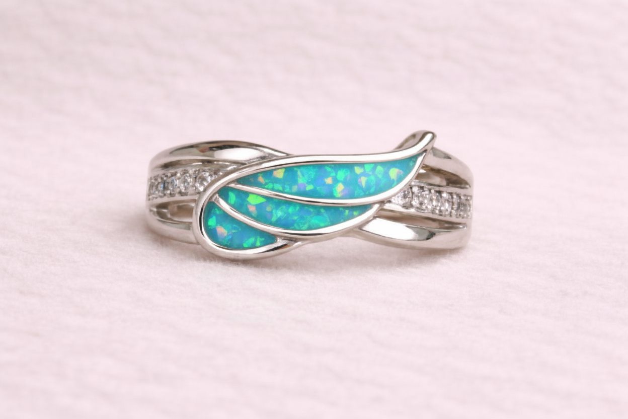 Angel wing ring