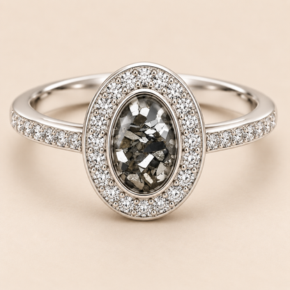 Evelyn 9ct Gold Oval Memorial Ashes Ring