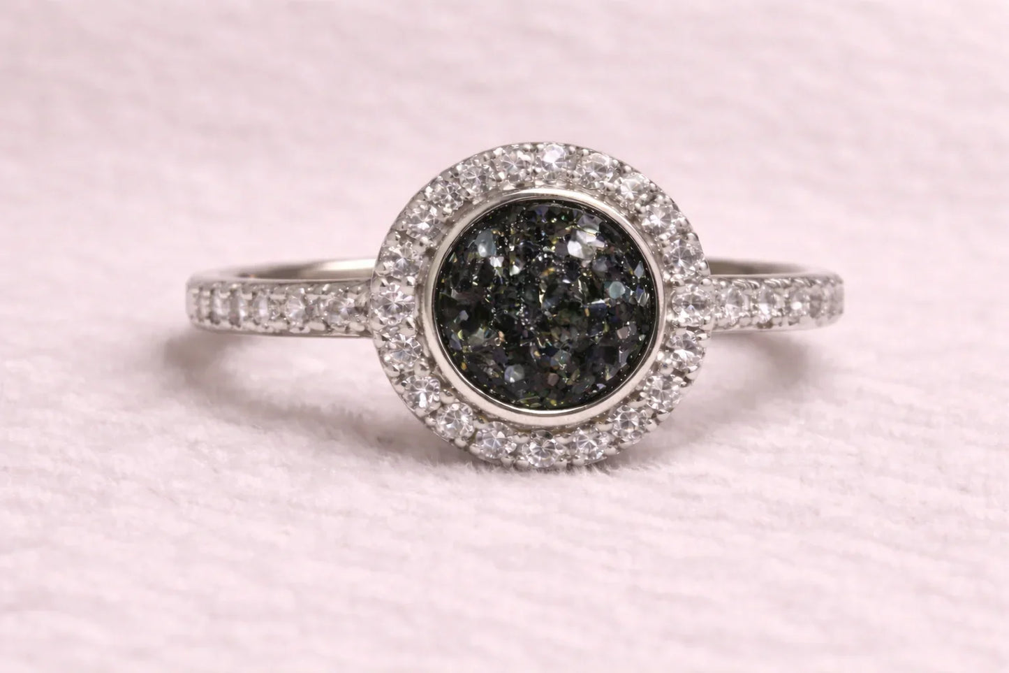 Halo Diamanté Ring
