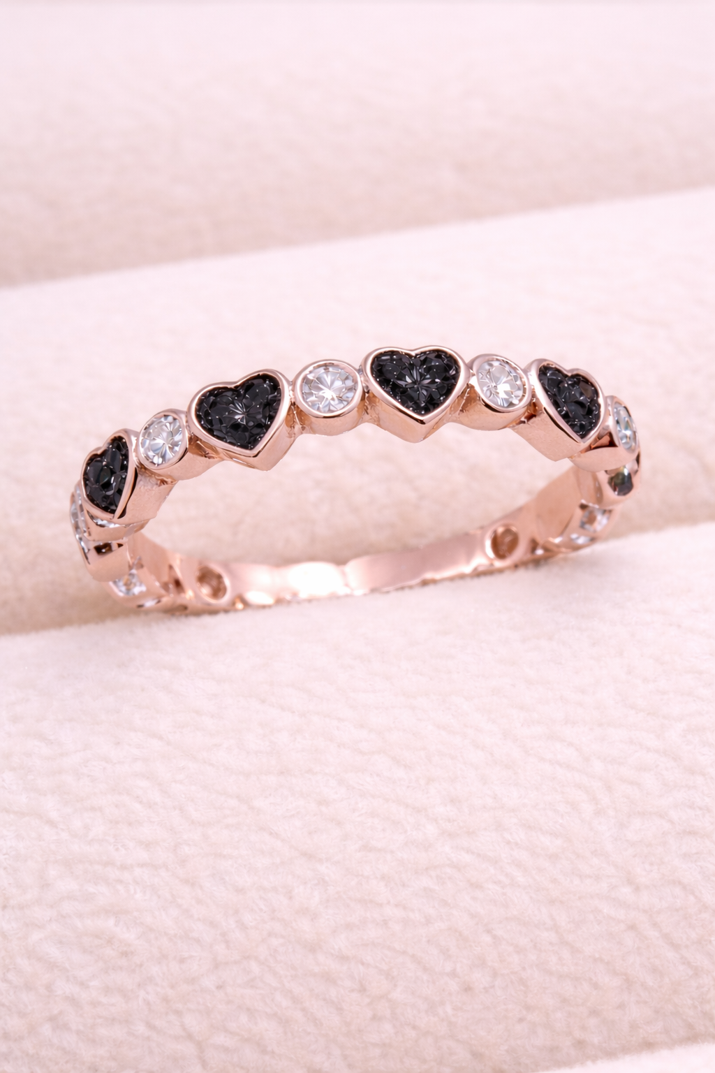 Heart Band Ring