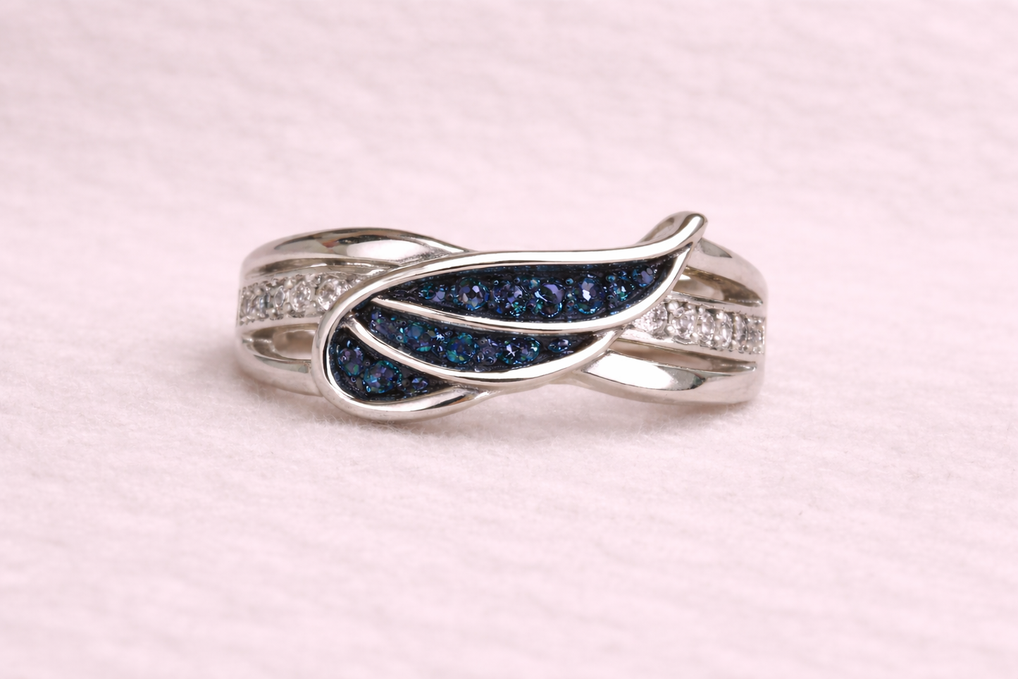 Angel wing ring