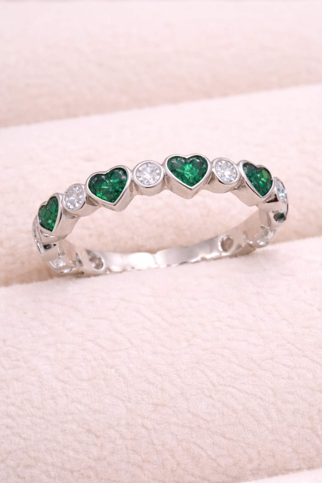 Heart Band Ring