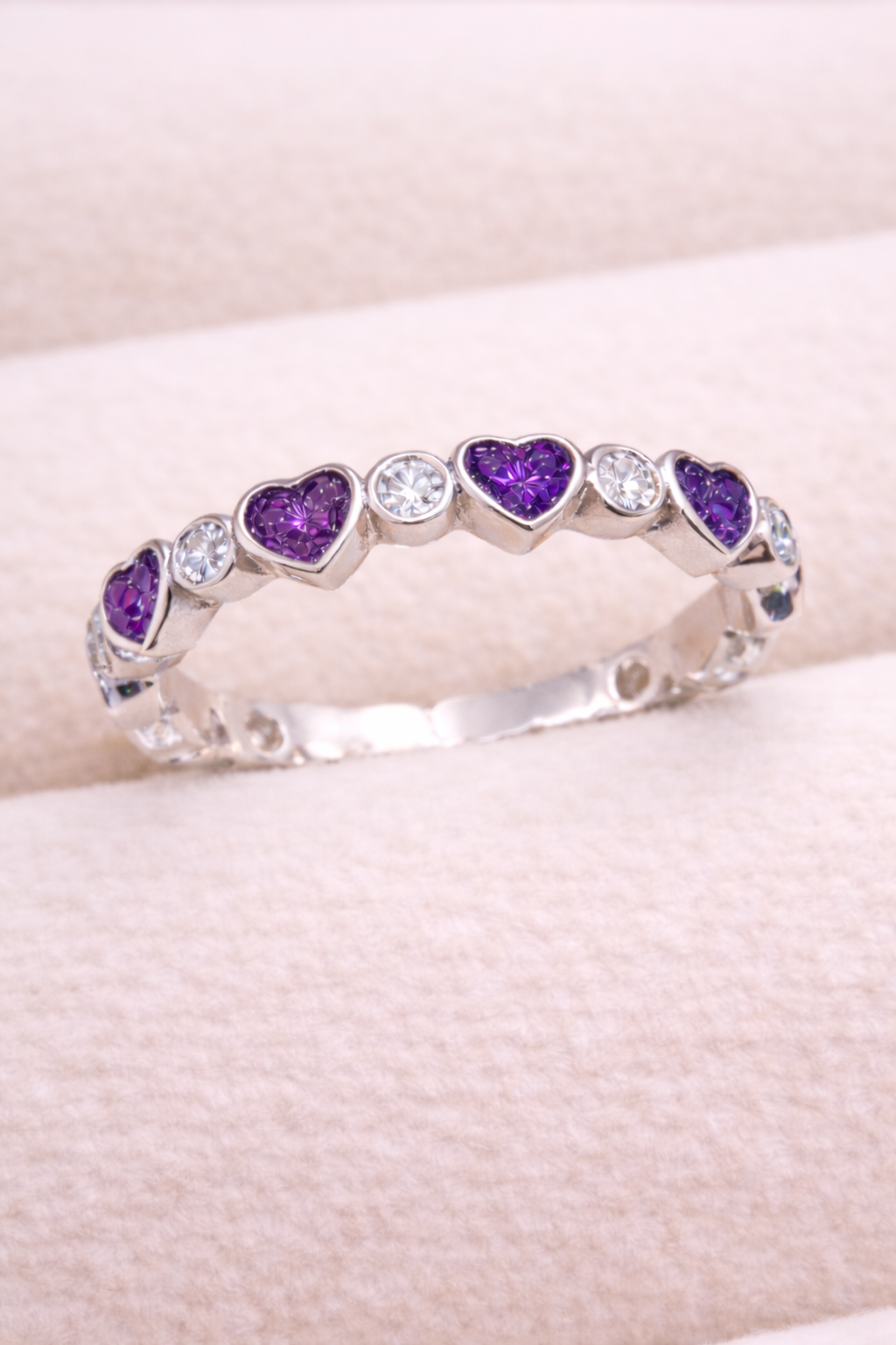 Heart Band Ring