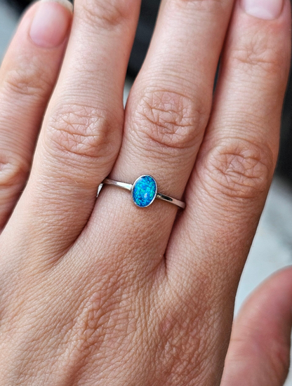 The Harlow Oval Ring