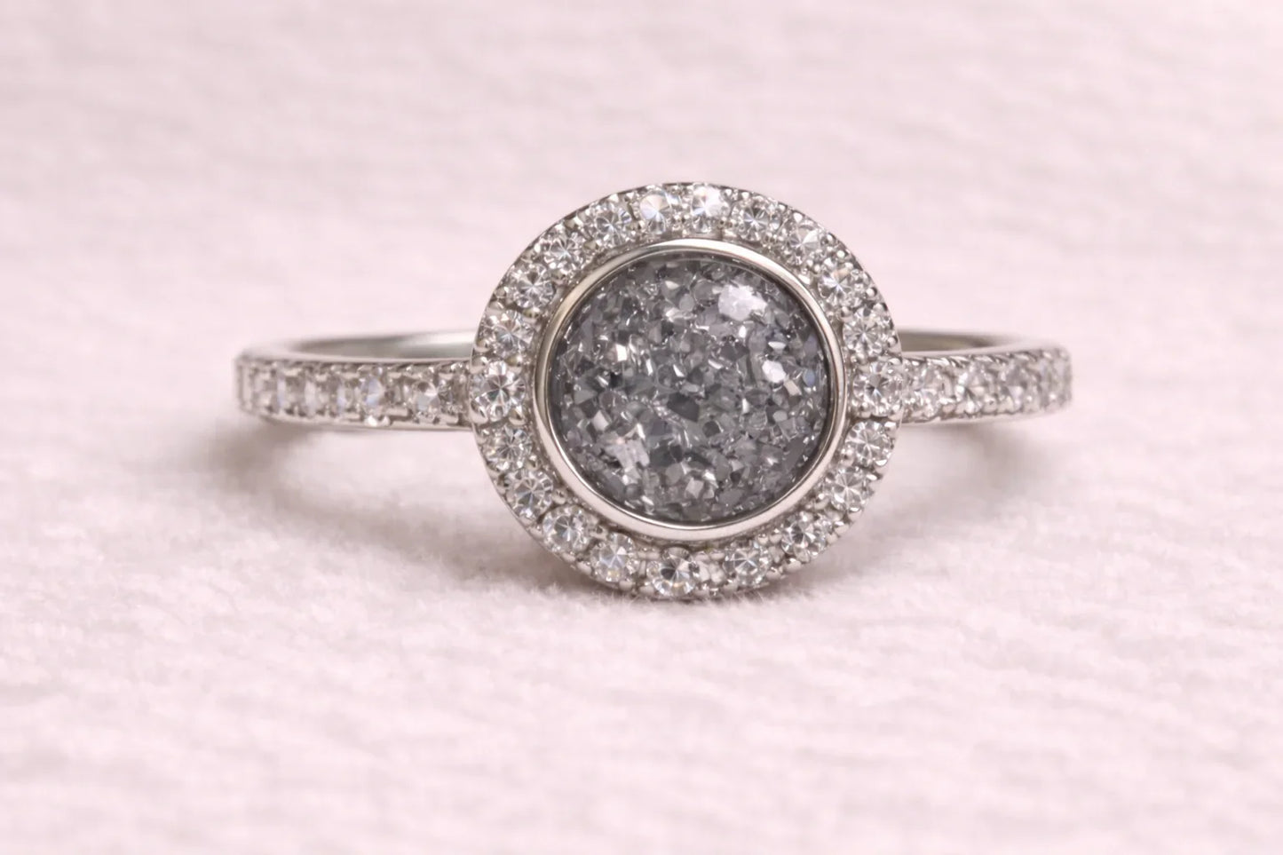 Halo Diamanté Ring