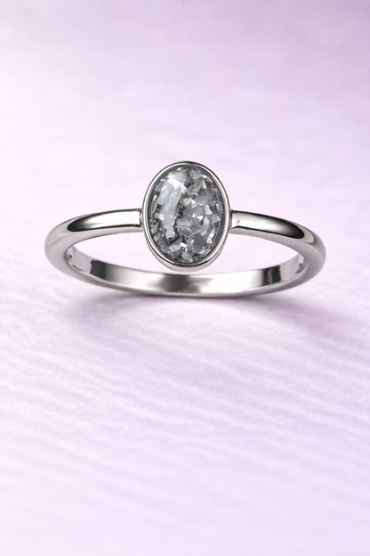 The Harlow Oval Ring